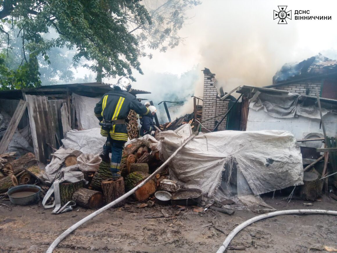 За добу рятувальники ліквідували 18 пожеж на Вінниччині