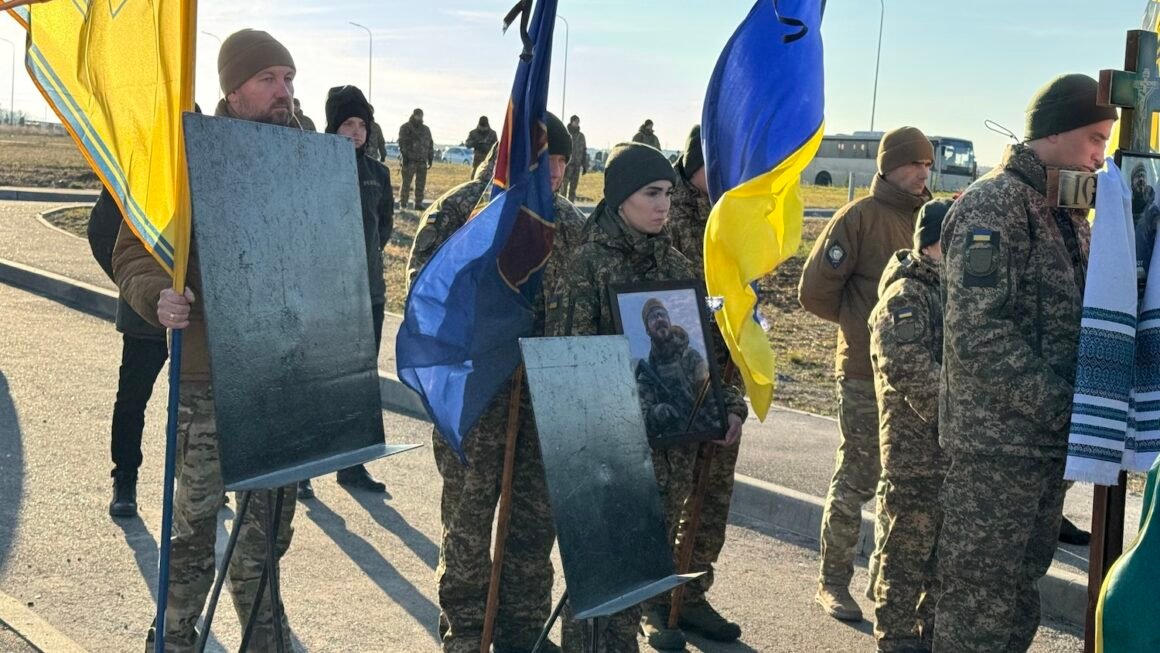 Вінниця стала для нього останнім прихистком. Хетшота з «Азову» поховали на алеї Слави