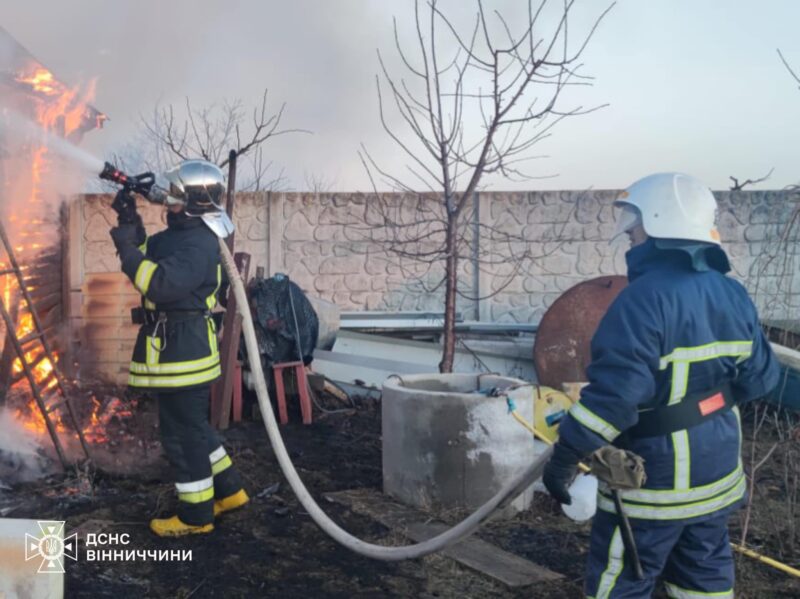 На Вінниччині вогонь знищив приватну лазню у новорічний вечір