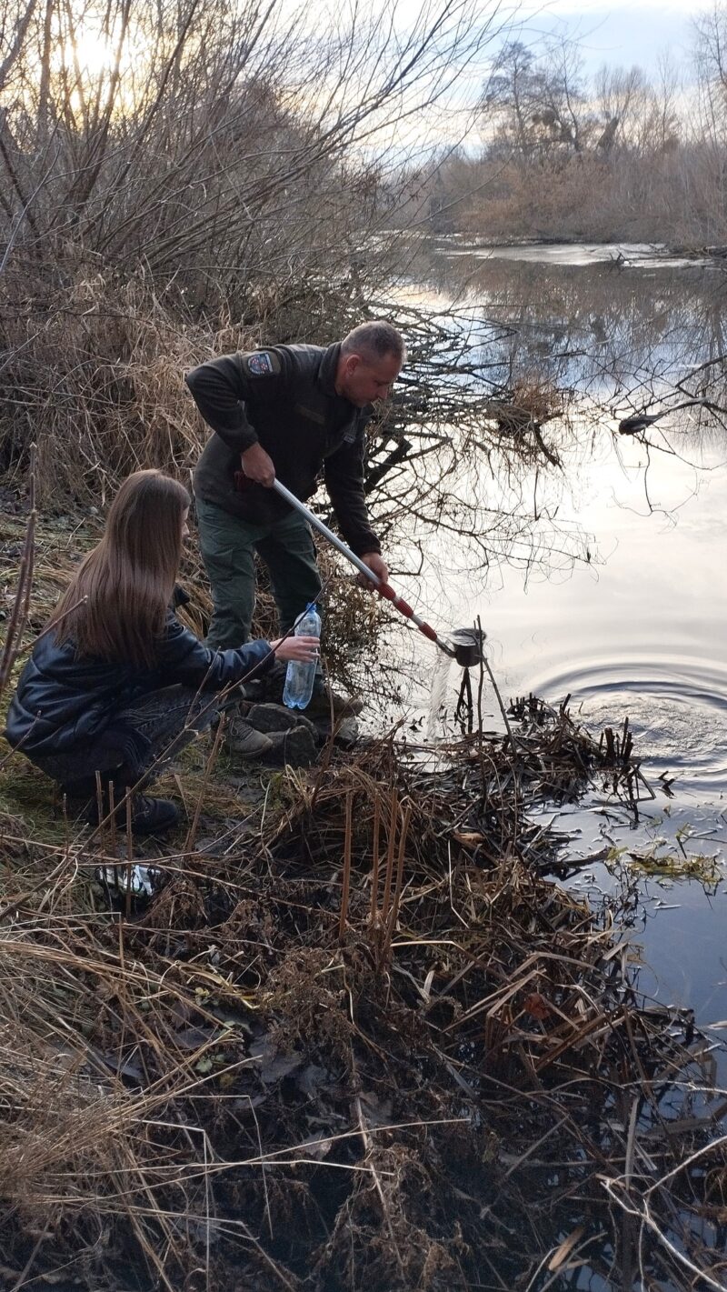 На Вінниччині провели спостереження за якістю води у річці Сіб