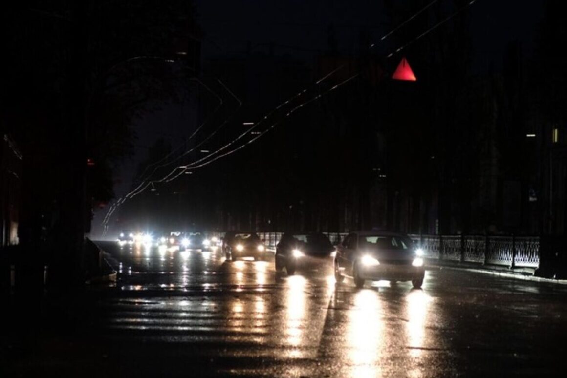 Вінничан готують до блекауту: розповіли про резервну систему оповіщення
