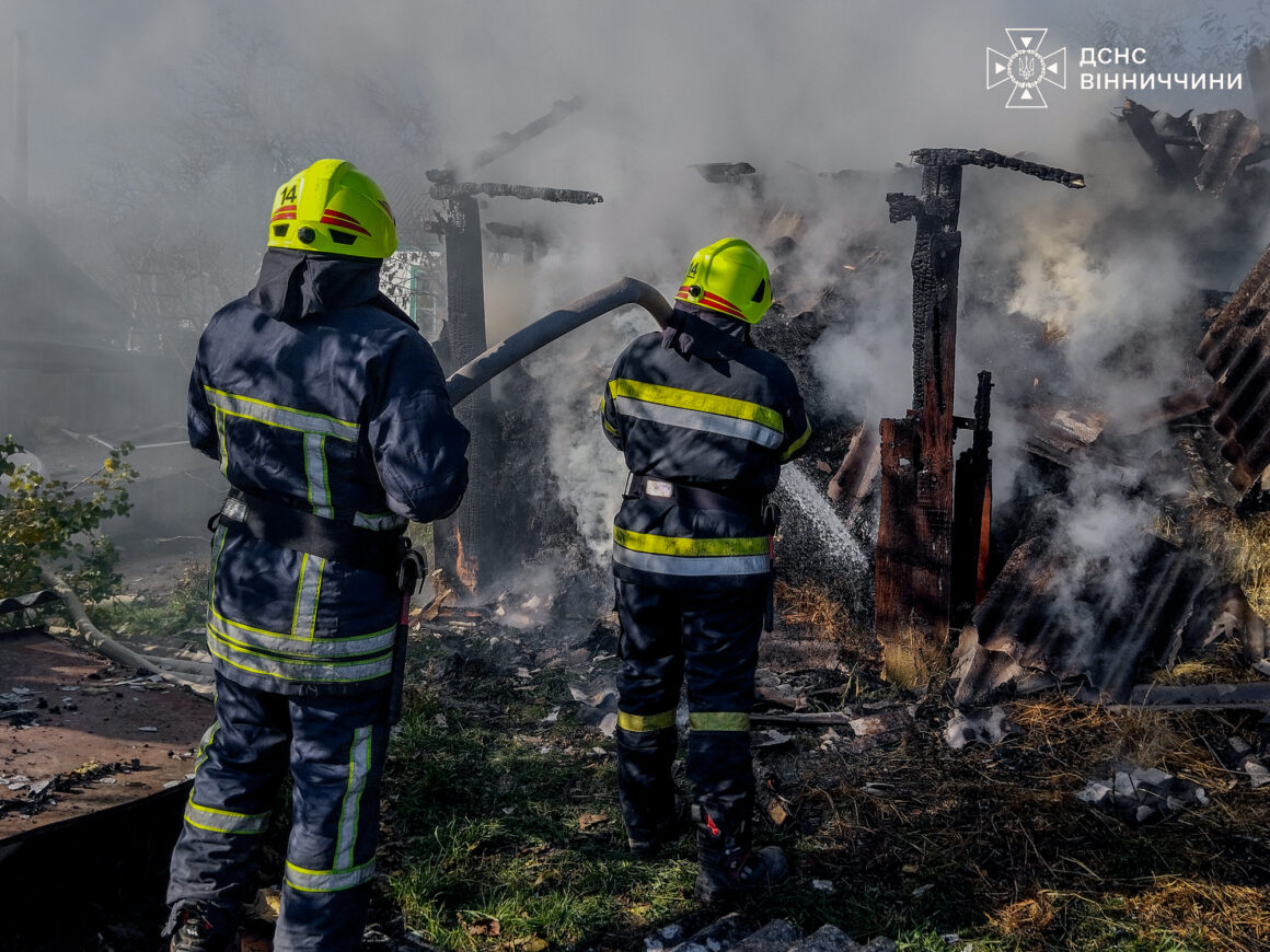 У Літині горіла адмінбудівля