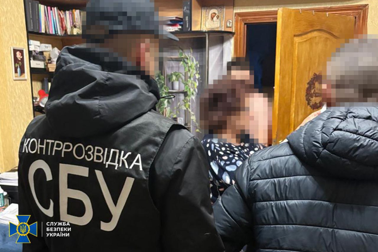 СБУ затримала організатора та «директорку ліцею» з Вінниці які допомагали ухилянтам