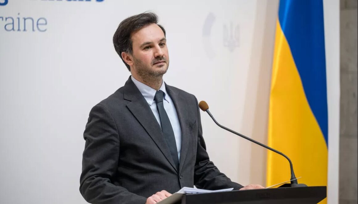 В Україні оголосили список іноземних ЗМІ, які їздили в престур окупованими територіями