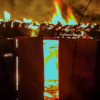 Пожежа в гаражі.