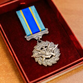 Медаль загиблого чоловіка передали Вінничанці.