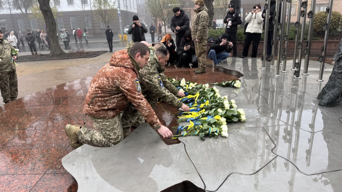У Вінниці вшанували Героїв Небесної Сотні фоторепортаж