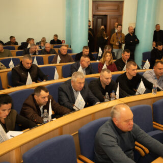 Сесія обласної ради.