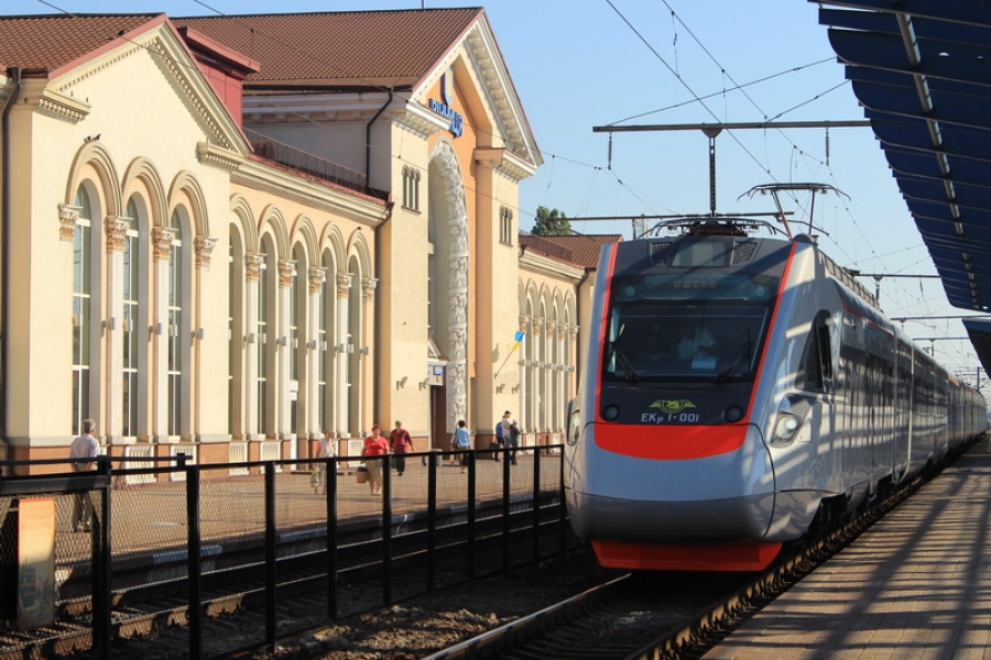 Вінничани розказали, що думають про «Три тисячі км від Укрзалізниці»