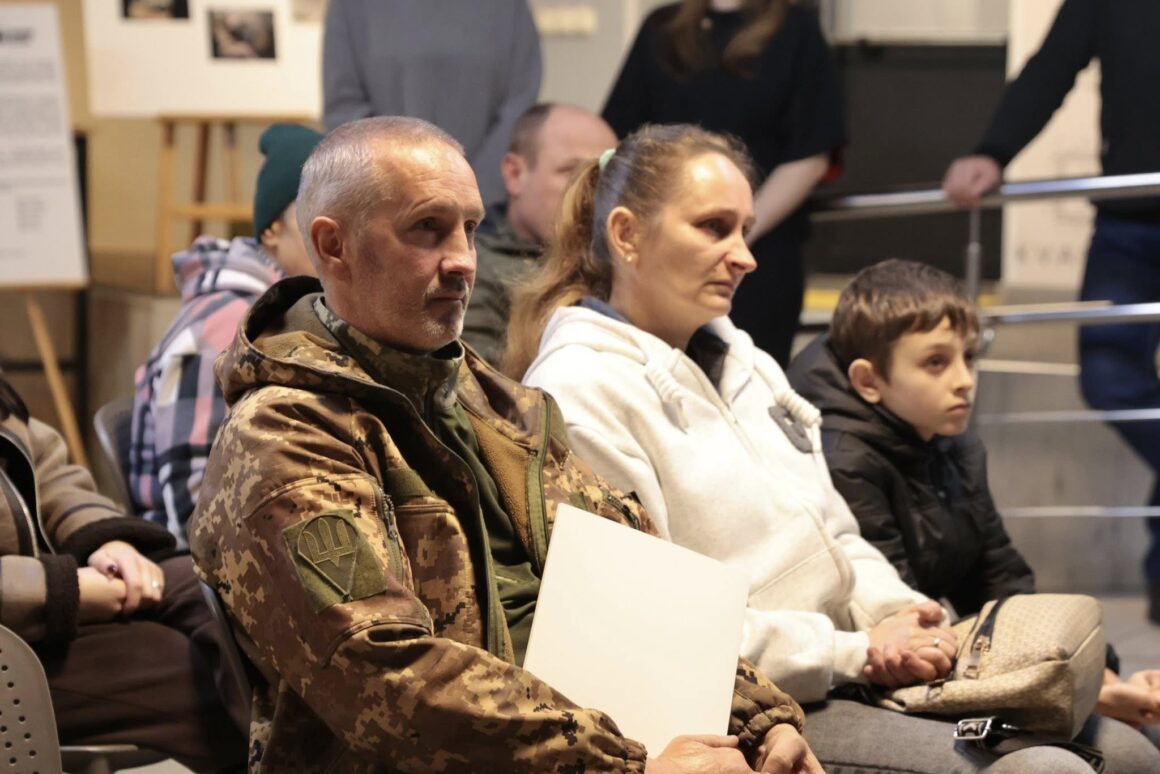 На Вінниччині 37 родин ветеранів війни отримали сертифікати на придбання житла