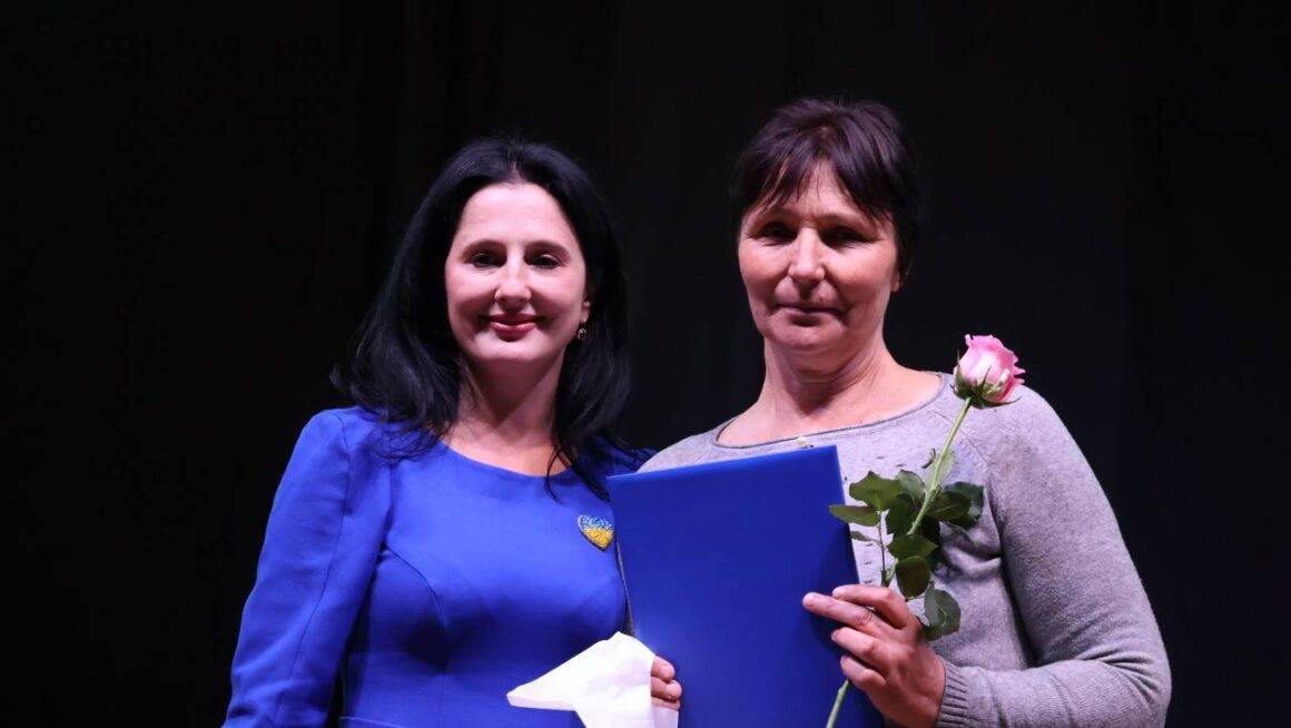 Ірина Борзова: «Соціальні працівники заслуговують на гідну оплату праці»