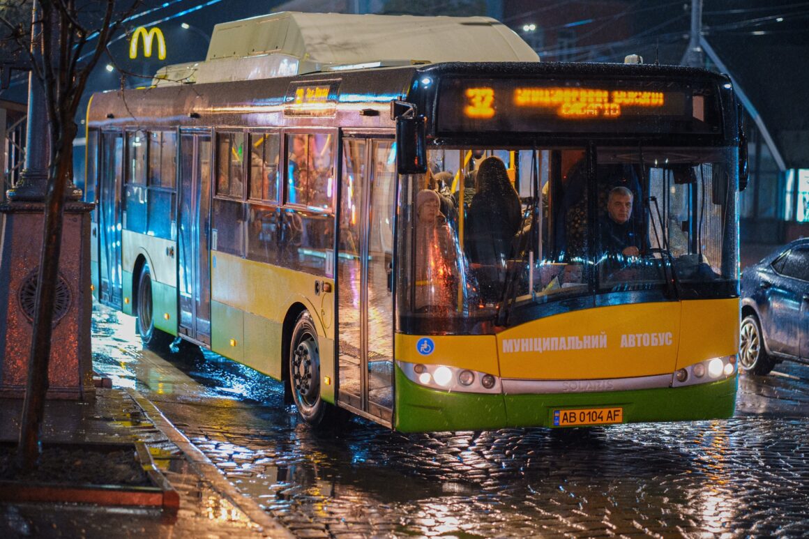 У Вінниці на два маршрути вийшли автобуси Solaris
