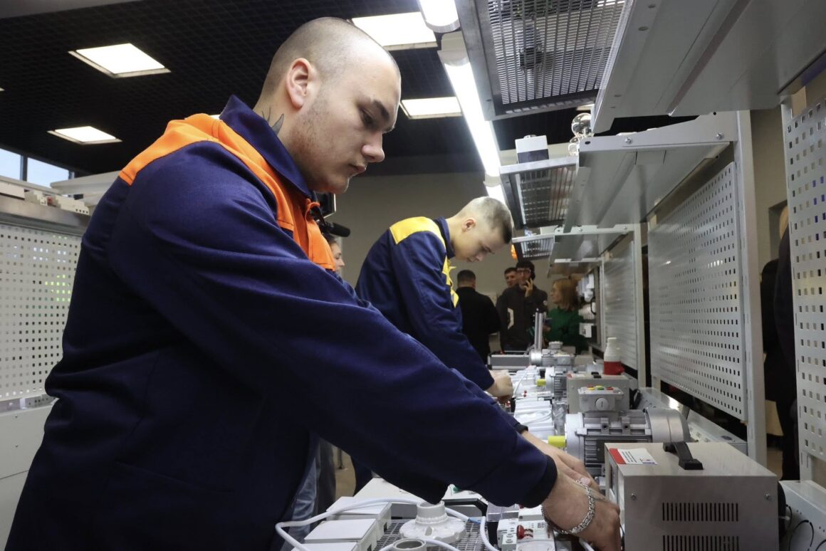 Уряд Японії та ООН виділили кошти на обладнання лабораторії у вінницькому коледжі