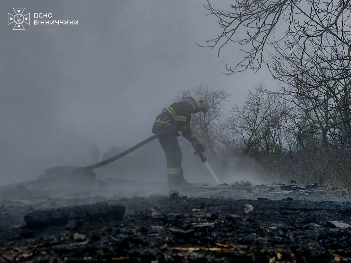 На Вінниччині минулої доби сталося чотири пожежі
