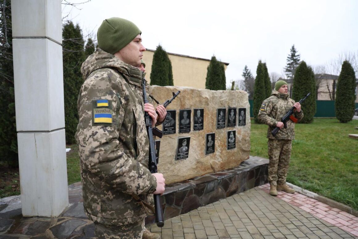 У Могилів-Подільському в Меморіалі Слави прикордонників – десять нових імен