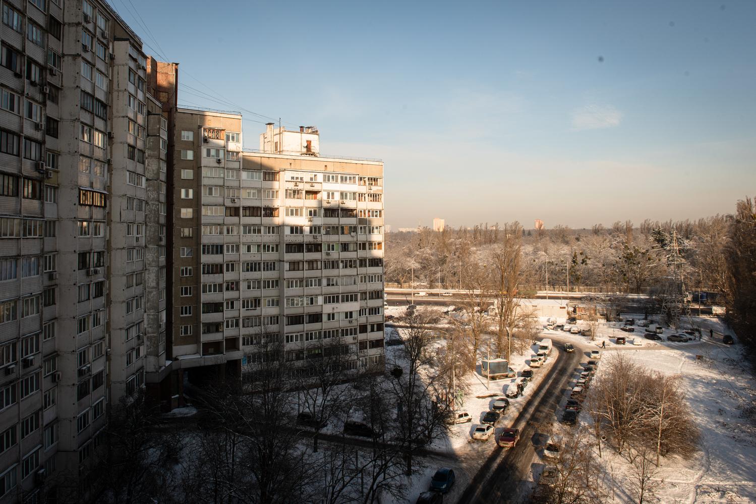 Бригади з Вінниччини відновлюють енергетичну інфраструктуру в Києві