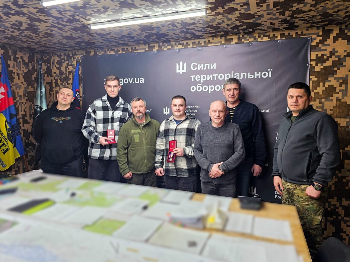 Воїнів вінницької бригади територіальної оборони, шо воюють на Лиманському напрямку, відзначили нагородами