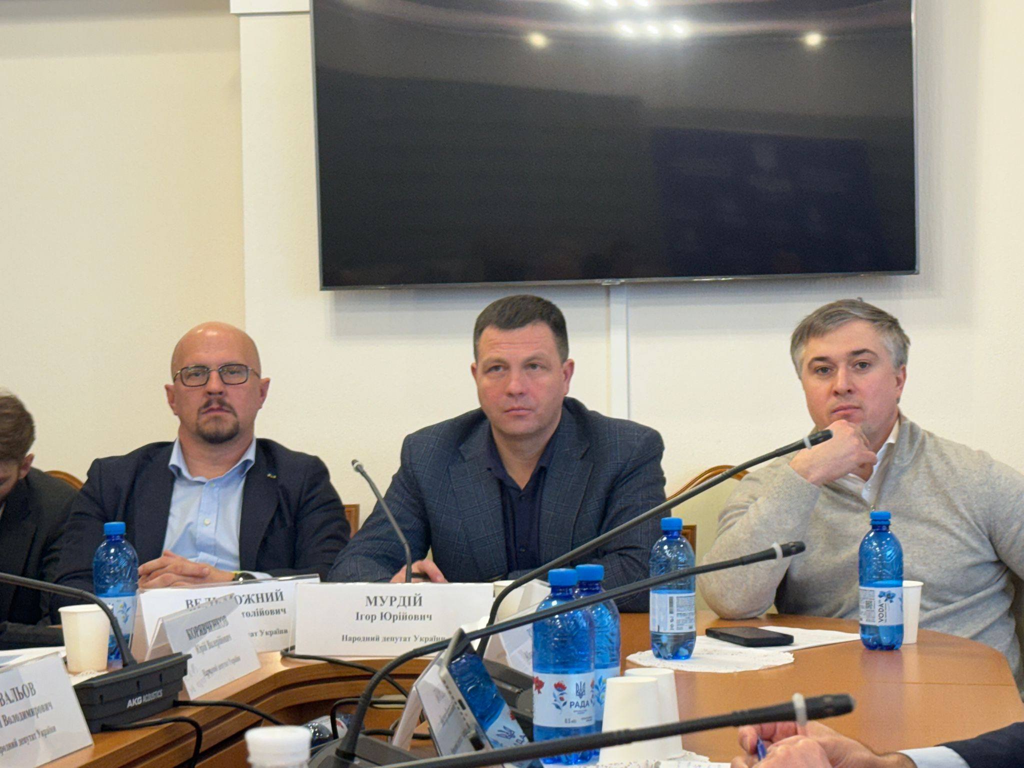 Лариса Білозір: «Запропонувала здійснювати поточний ремонт доріг в межах території громади за їхні кошти»