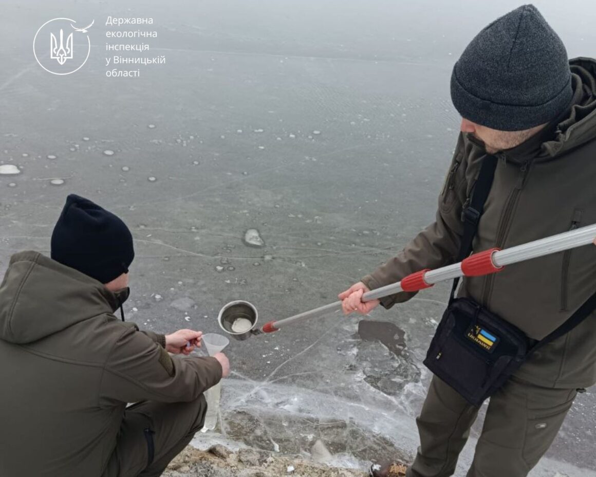 На Вінниччині продовжують моніторити Ладижинське водосховище