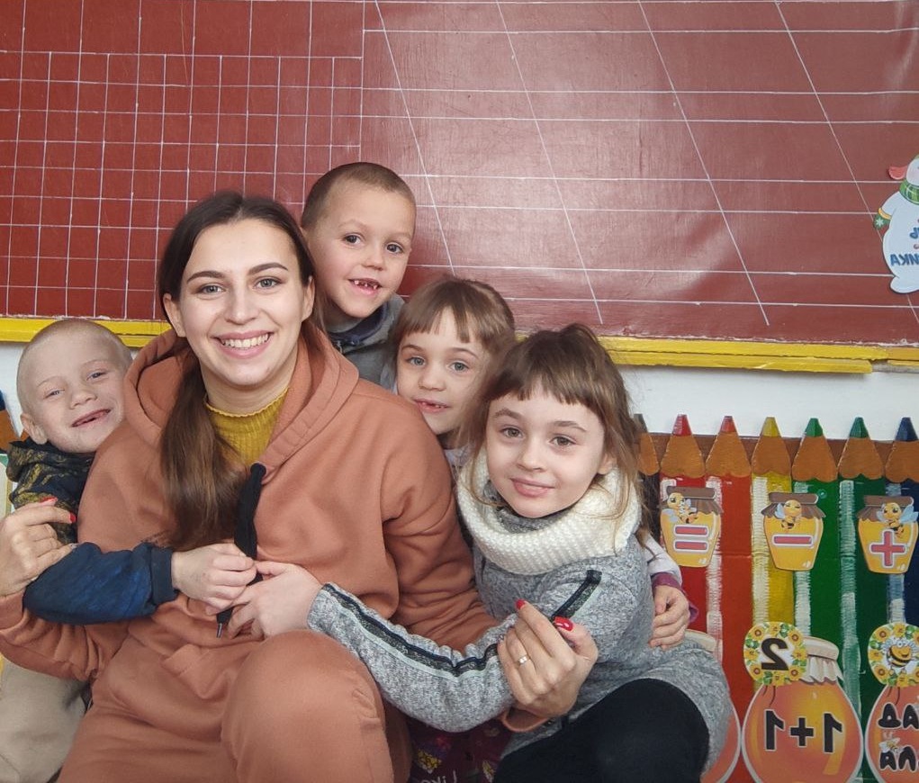 Вчителька з Вінниччини одна з десяти, хто написав диктант національної єдності без жодної помилки