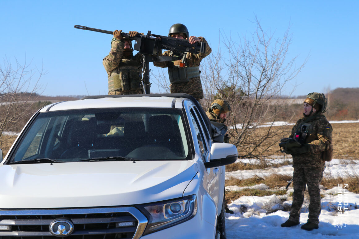 Вінницька нацгвардійка захищає небо (ВІДЕО)