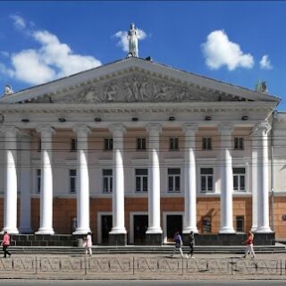 Вінницький театр.