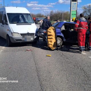 Деблокували водія та пасажирку.