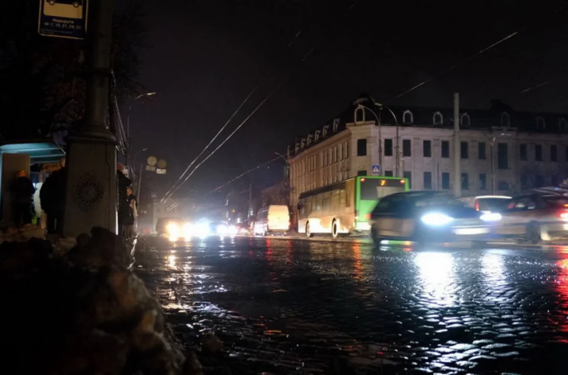 Вінничанин пиячив, лаявся та провокував на бійку на вулиці Привокзальній