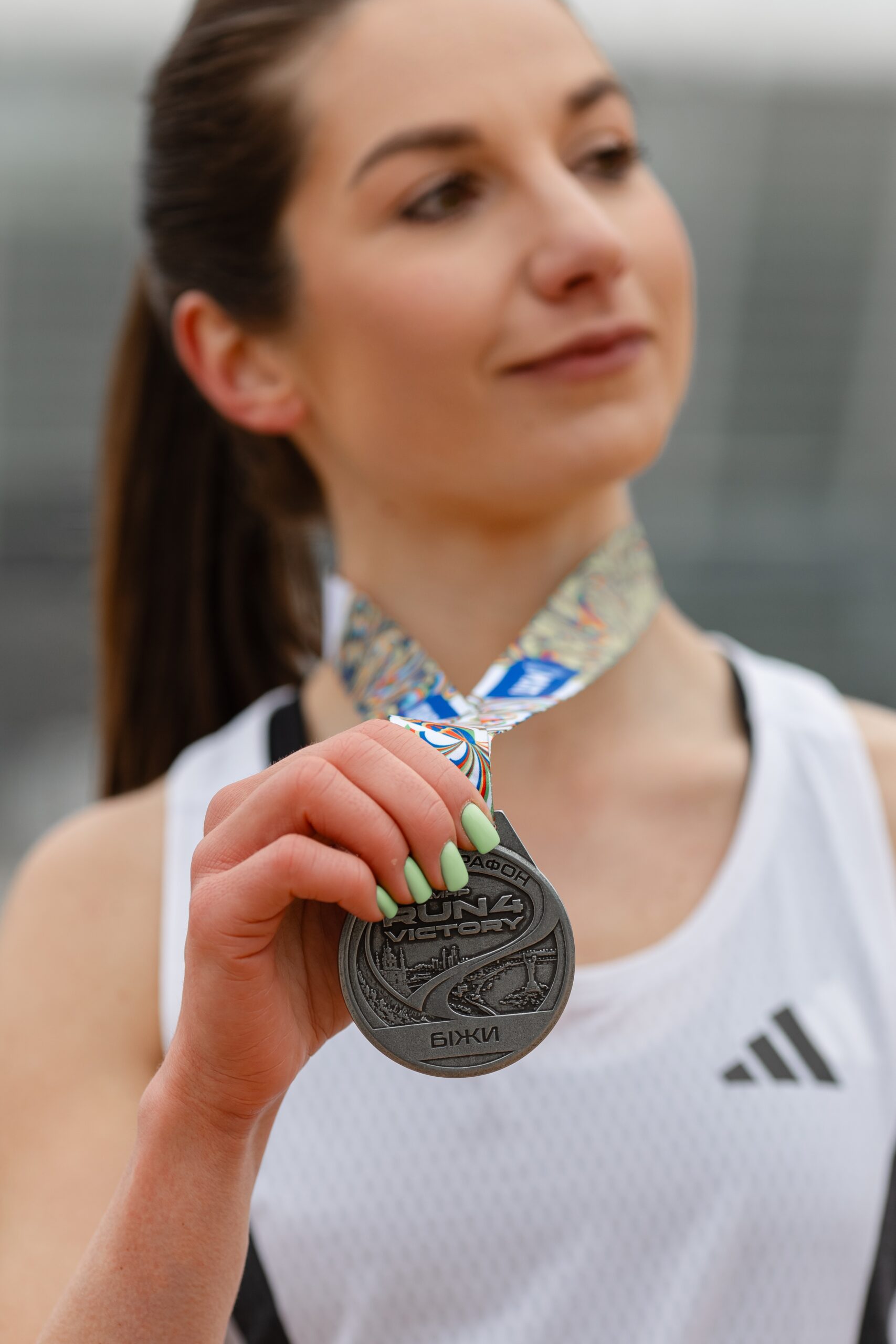 Символ відновлення: стрічку для MHP Run4Victory створив учень Марії Примаченко