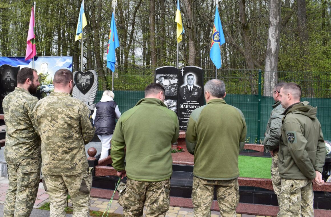 У Вінниці військові льотчики вшанували пам’ять Героя України Дмитра Майбороди