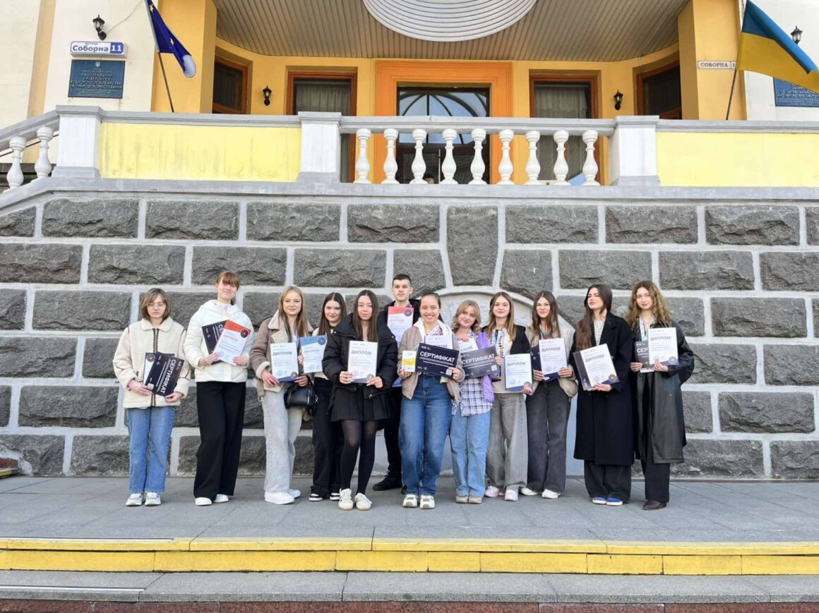 Троє учнів з Вінниччини здобули призові місця на олімпіаді з історії