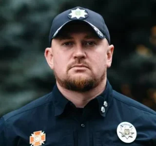 Євген Жуков.