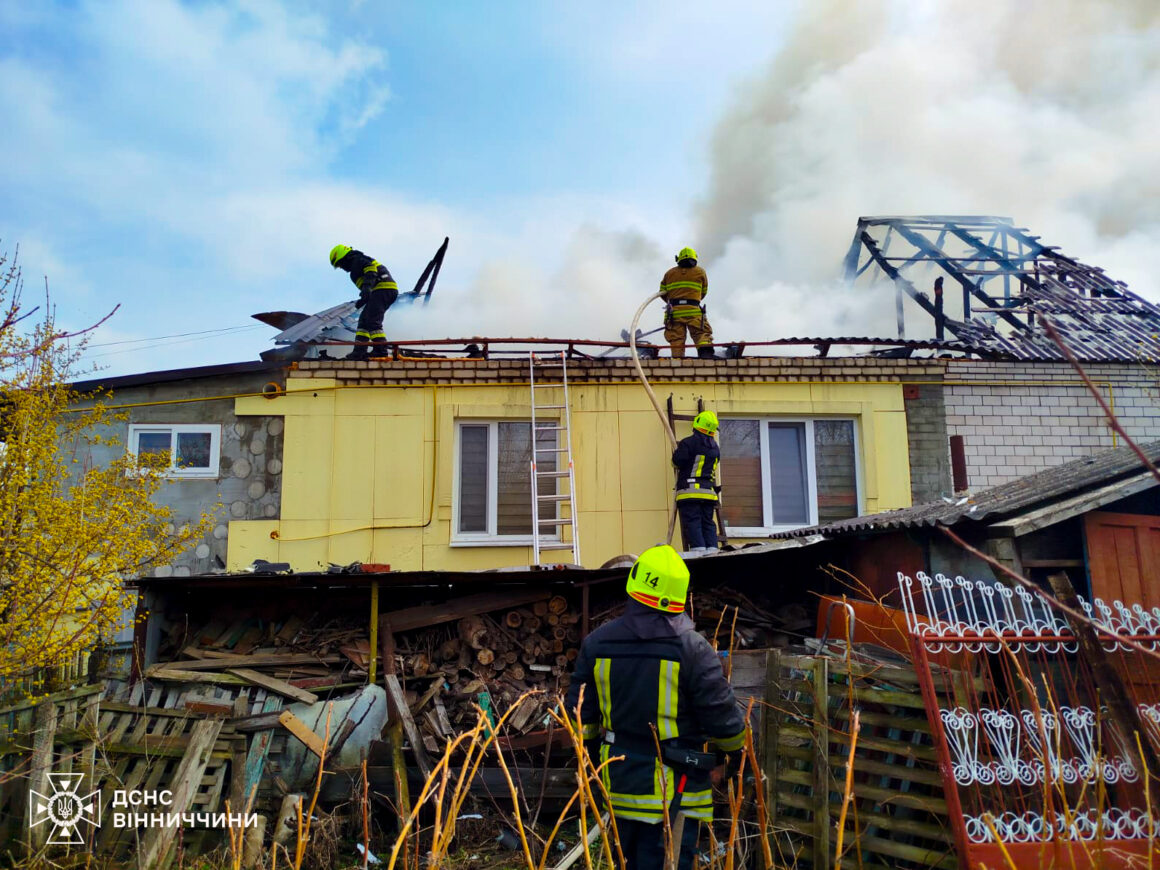 На Вінниччині горіли помешкання мешканців