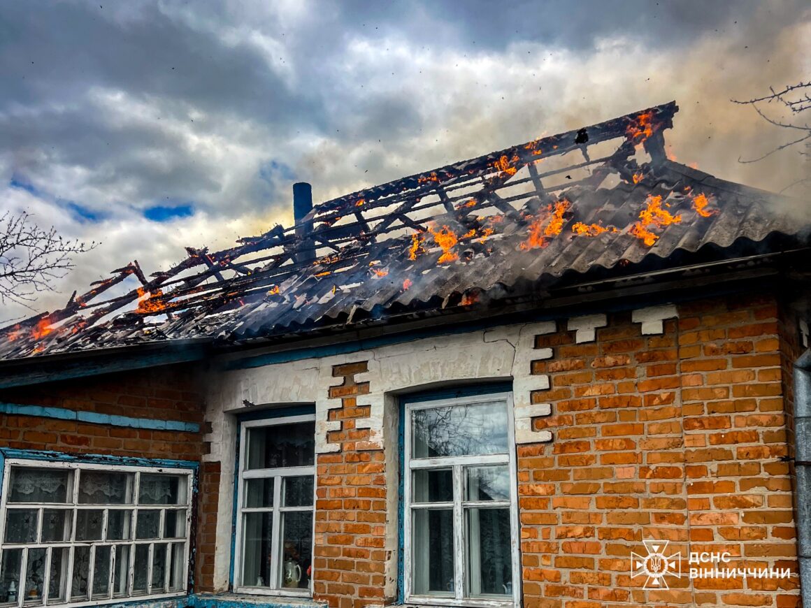 Дванадцять пожеж сталося на Вінниччині