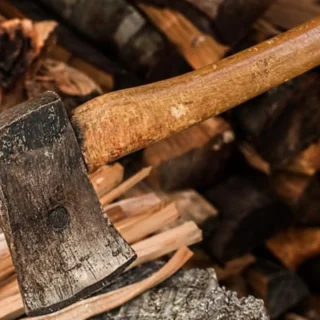 Вбила колишнього чоловіка.