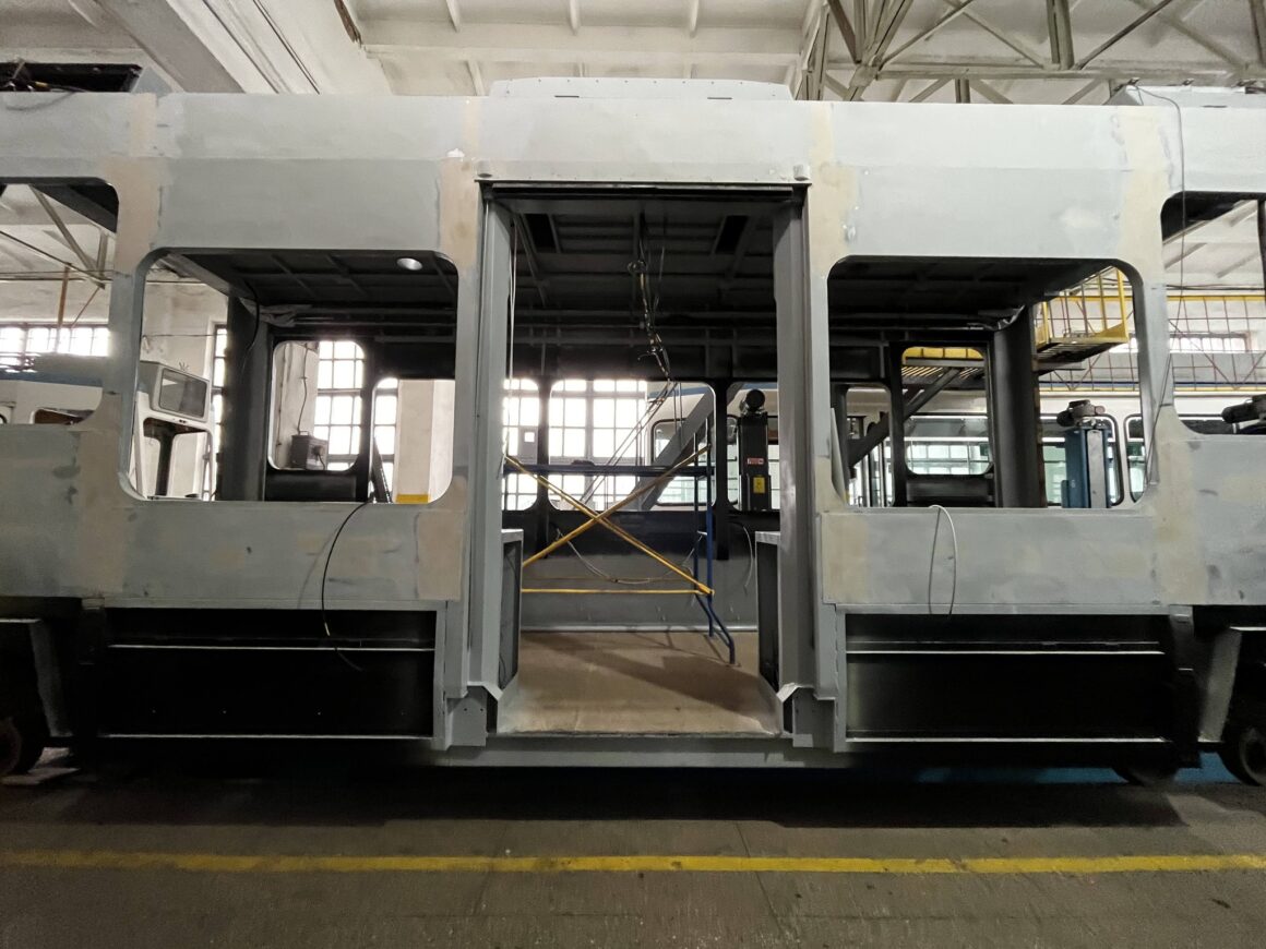 У Вінниці облаштовують другий низькопідлоговий трамвай Tram 2000