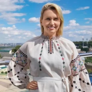 Бріджит Брінк.