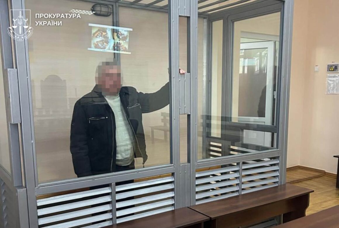 82-річного жителя Вінниччини взяли під варту за підозрою у зґвалтуванні 10-річної дитини