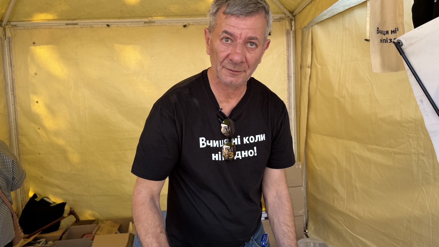Книги, черги за автографами та жива атмосфера: як у Вінниці минув перший день VinBookFest