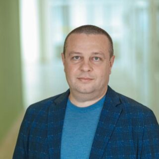 Ліваковський.