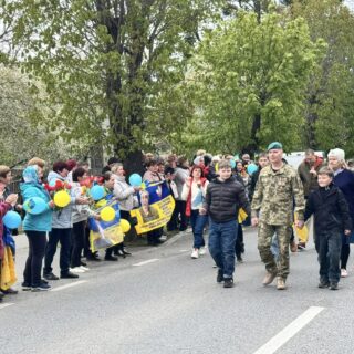 Повернувся з полону.