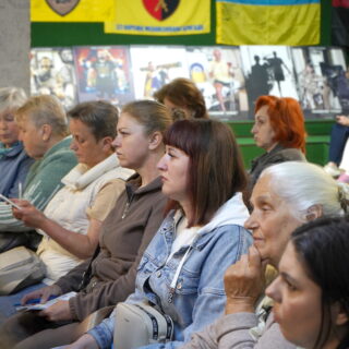 Зустріч з родинами зниклих.