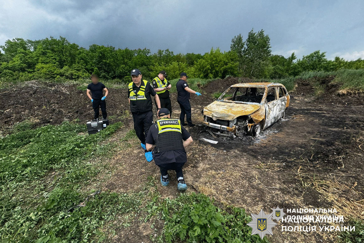 У Вінниці встановлюють обставини загибелі чоловіка, знайденого в згорілому автомобілі неподалік міста