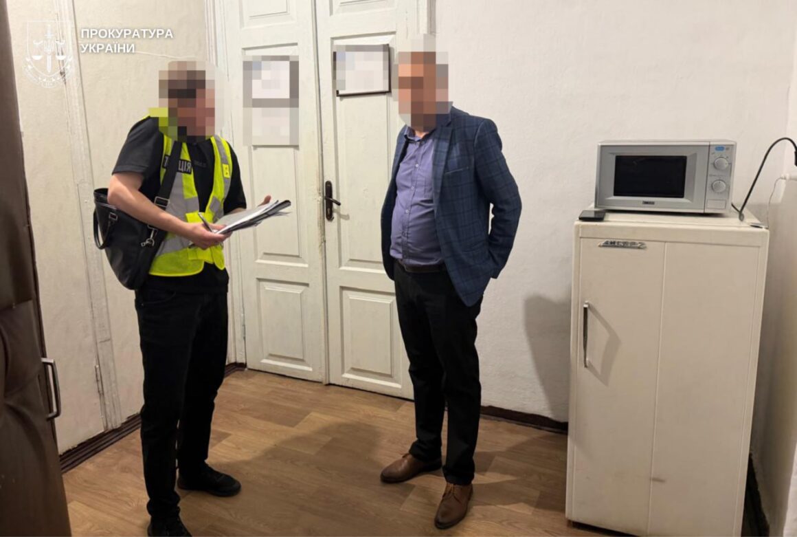 На Вінниччині затримали заступника голови громади