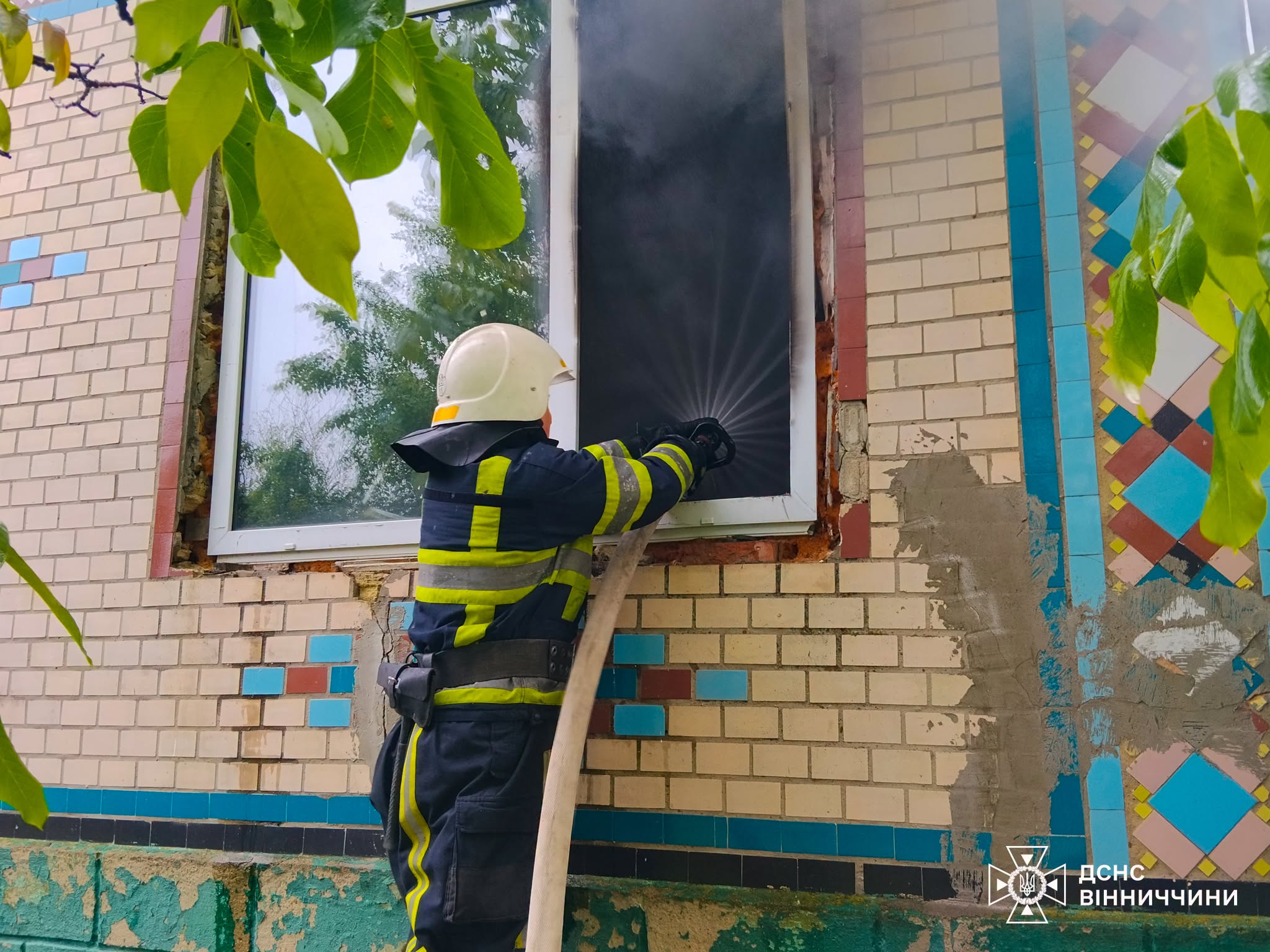 На Вінниччині хлопчик ледь не спалив оселю