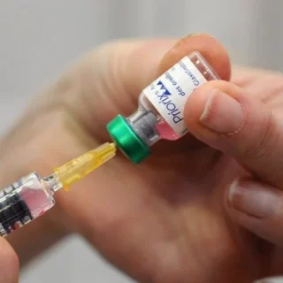 Вакцинація проти кору.