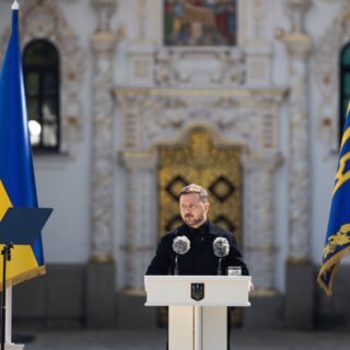 Президент Зеленський нагородив до Дня Конституції.