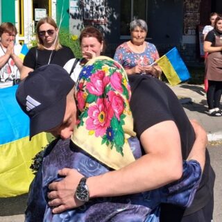 Повернувся з полону.