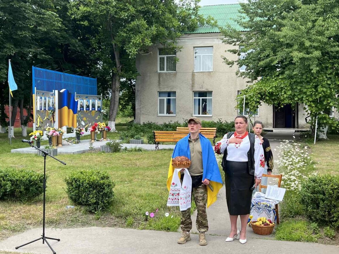 У Чечельницьку громаду на Вінниччині після полону повернувся Роман Пастух