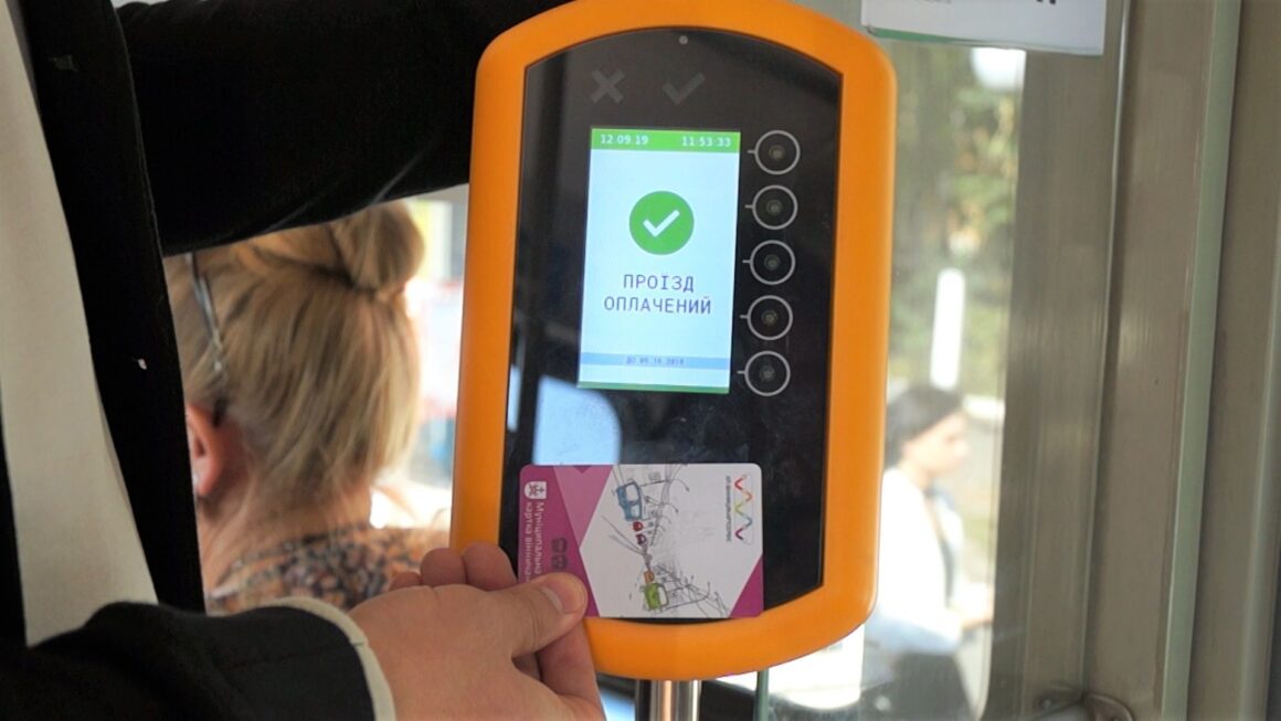 У Вінниці вартість перевезень в громадському транспорті зросте з першого серпня: 25 грн